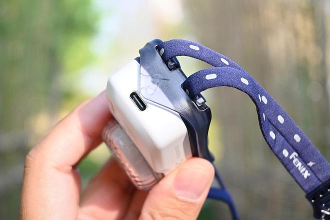 x小魔方头灯体验让你爱不释手!新葡京娱乐城超轻超能!Feni(图22) x小魔方头灯体验让你爱不释手!新葡京娱乐城超轻超能!Feni(图22)